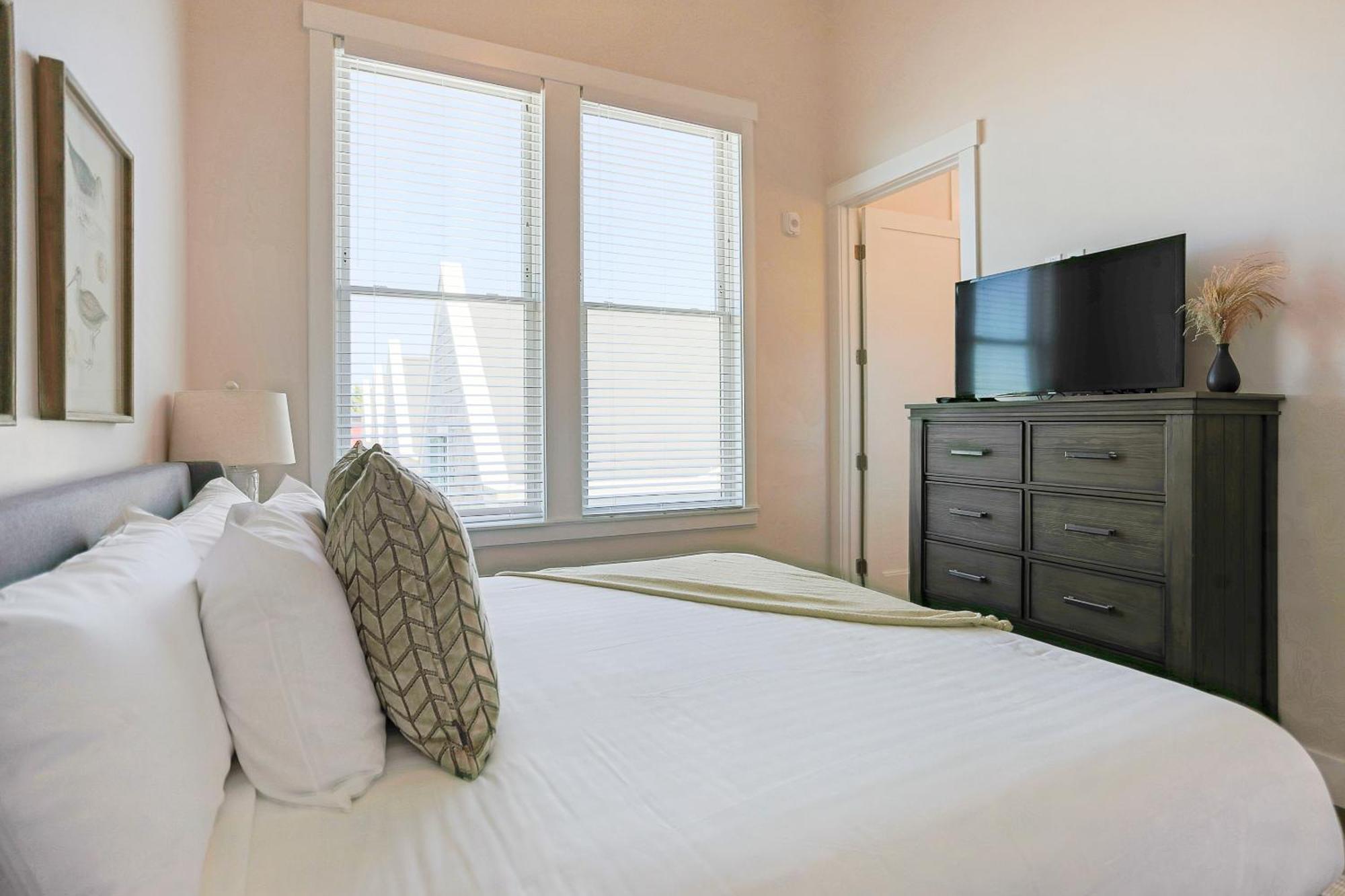 Windjammer By Seabrook Hospitality แปซิฟิคบีช ภายนอก รูปภาพ